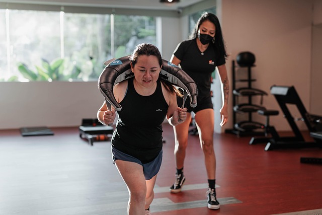 Jak efektywnie wprowadzić interwały do swojego treningu cardio?