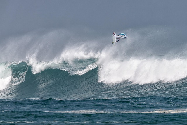Zagrożenia zdrowotne w windsurfingu: jak się przed nimi chronić? - 1 2025